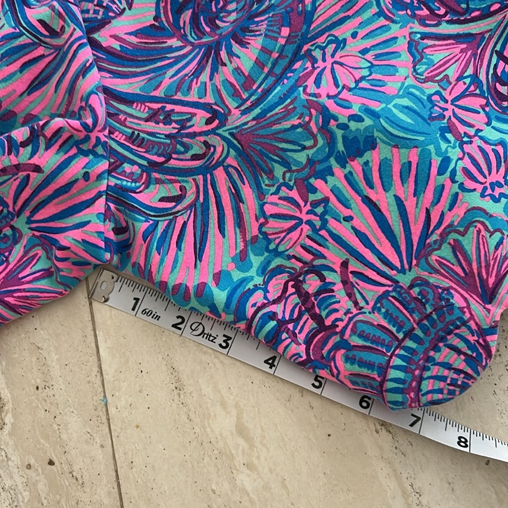 Lilly Pulitzer stretch shorts - Picture 5 of 8